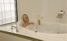 Duckmaloi Farm - Airlie Beach Holiday 4