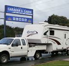 Yellowbox Country Cabins - Airlie Beach Holiday
