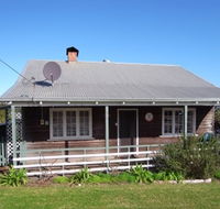 Pemberton YHA - Airlie Beach Holiday