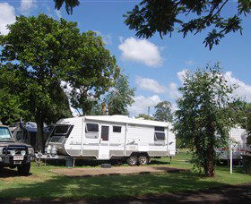 Oakwood Caravan Park - Airlie Beach Holiday 1