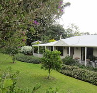 Eden Lodge Bed and Breakfast - Airlie Beach Holiday