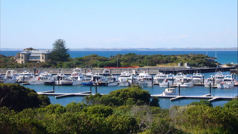 Harbour View Motel - Airlie Beach Holiday 2