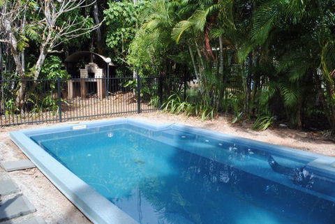 East Arnhem Real Estate - 41 Wuyal Road, Nhulunbuy  NT  0880 - Airlie Beach Holiday 11