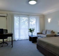 Tall Trees - Airlie Beach Holiday