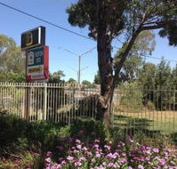 Forest Lodge Motor Inn and Restaurant - Airlie Beach Holiday