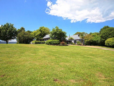 Rayfields At Berry - Airlie Beach Holiday 0