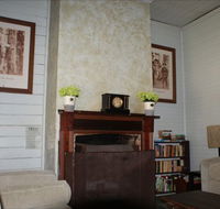 Moonan  Cottage - Airlie Beach Holiday