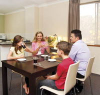 Oxley Court Apartments - Airlie Beach Holiday