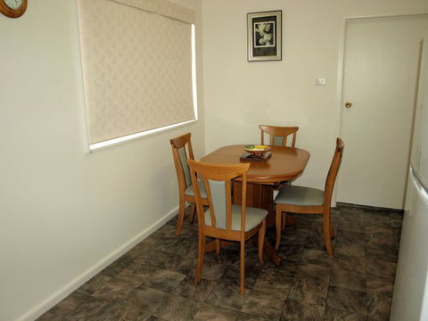 Shamrose Cottage - Airlie Beach Holiday 7