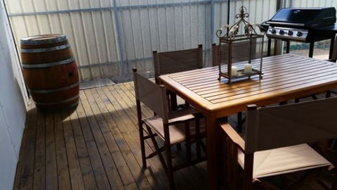 Angas Cottage - Airlie Beach Holiday 4