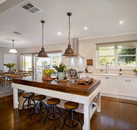 Brooklands Farm Ruffy - Airlie Beach Holiday