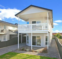 Century 21 SouthCoast White Caps - Airlie Beach Holiday