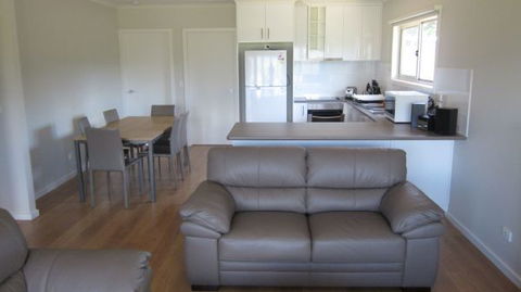 KVH Panorama - Airlie Beach Holiday 1
