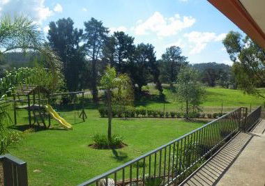 Hume Country Motor Inn - Airlie Beach Holiday 1