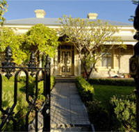 Cornwall Park Bed And Breakfast - Airlie Beach Holiday