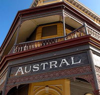 Austral Hotel - Airlie Beach Holiday