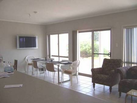 Christie's Seahorse - Airlie Beach Holiday 3