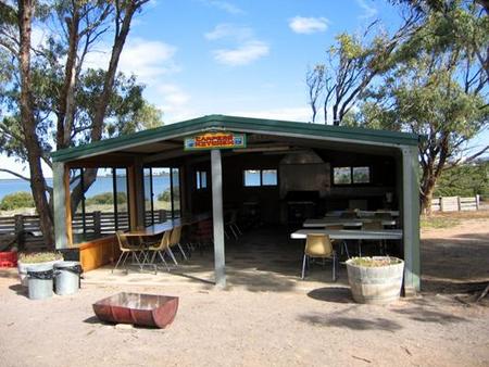 Harbour View Caravan Park - Airlie Beach Holiday 1