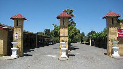 Angaston SA Airlie Beach Holiday