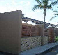 Tonsley Hotel Motel - Airlie Beach Holiday