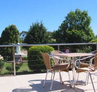 Beachway Motel  Restaurant - Airlie Beach Holiday