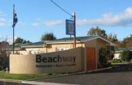 Beachway Motel & Restaurant - Airlie Beach Holiday 1