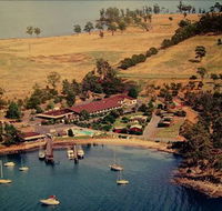 Eastcoast Central Watersedge Resort - Airlie Beach Holiday