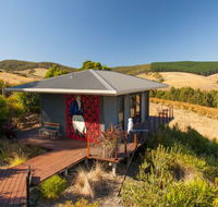 Otway Escapes Luxury Spa Accommodation - Airlie Beach Holiday