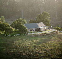 Branell Homestead Bed and Breakfast - Airlie Beach Holiday