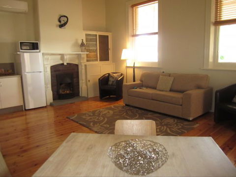 Clydesdale Cottage Bed & Breakfast - Airlie Beach Holiday 2