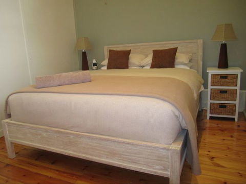 Clydesdale Cottage Bed & Breakfast - Airlie Beach Holiday 4