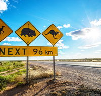 Nullarbor Roadhouse - Airlie Beach Holiday