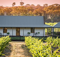 Brockenchack Vineyard Bed  Breakfast - Airlie Beach Holiday