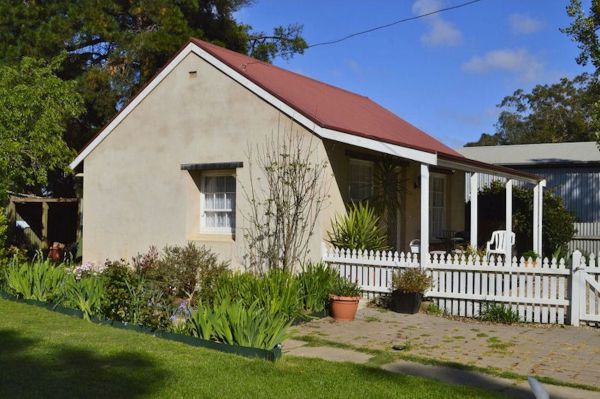 Angaston SA Airlie Beach Holiday