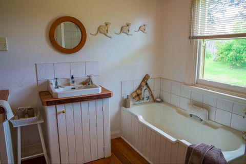 Baileys Lane - Airlie Beach Holiday 7