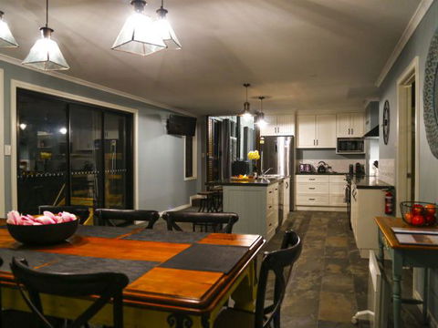 Ballachulish Farm Stay - Airlie Beach Holiday 1