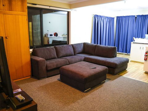 Ballachulish Farm Stay - Airlie Beach Holiday 3