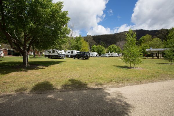 Freeburgh VIC Airlie Beach Holiday