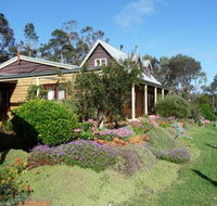 Charnigup Farm Bed and Breakfast - Airlie Beach Holiday