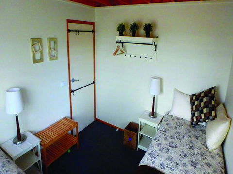 Cloud 9 Alpine Lodge - Airlie Beach Holiday 7
