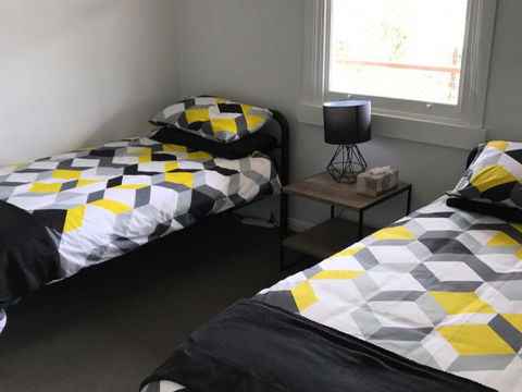 Derby Digs Cottage - Airlie Beach Holiday 9
