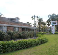 Exies Bagtown Motel - Airlie Beach Holiday