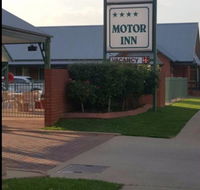 Federation Motor Inn Young - Airlie Beach Holiday