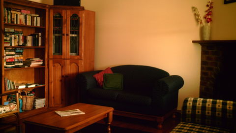The Cottage No 12 On North - Airlie Beach Holiday 0