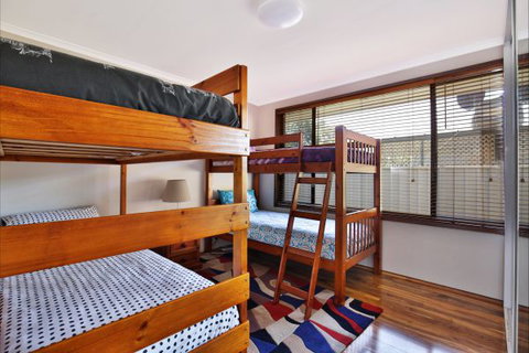 Sandy Toes Beach House - Airlie Beach Holiday 3