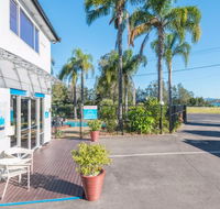 The Esplanade Motel - Airlie Beach Holiday