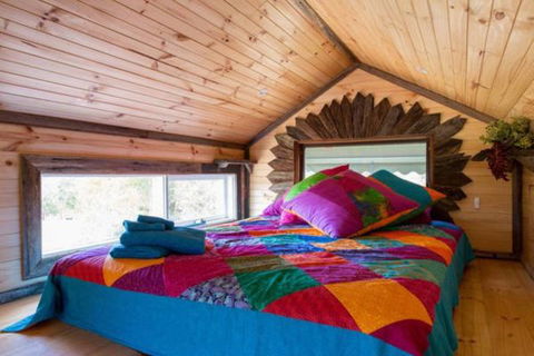 Torquay Farmstay  Blue Studio Truck - Airlie Beach Holiday 1