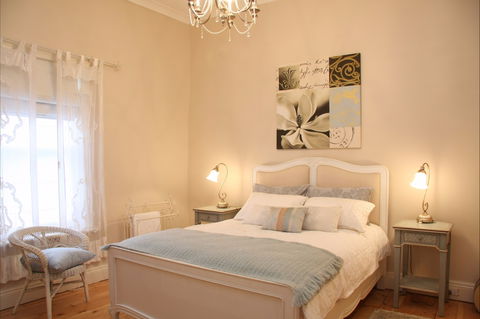 Azalea Cedar-Rose Villa - Airlie Beach Holiday 2