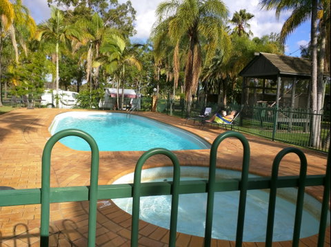 Glenwood Tourist Park And Motel - Airlie Beach Holiday 9