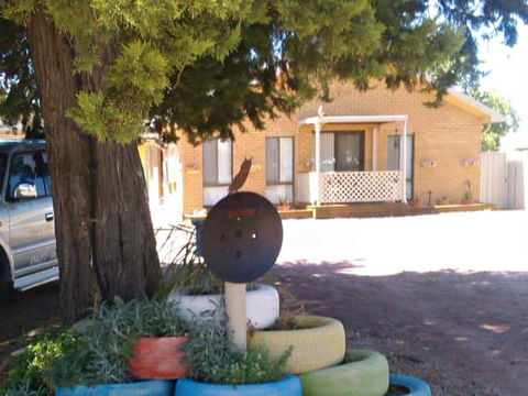 Lyns Hideaway - Airlie Beach Holiday 1